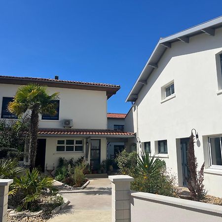 Hotel La Pinede スラック・シュル・メール エクステリア 写真